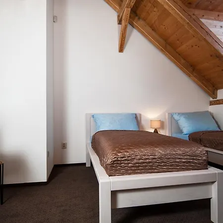 Проживание в семье Vila Lednice Леднице